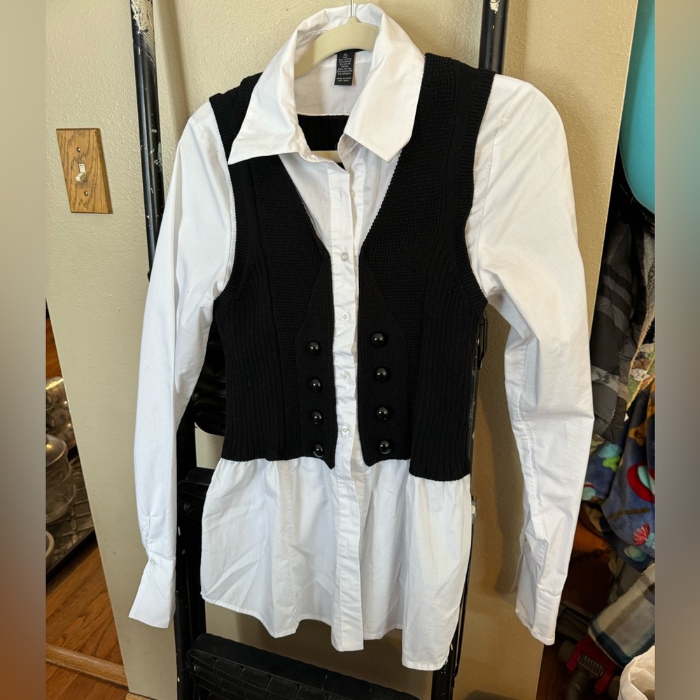 INC long sleeve, top, button-down, knit vest, attached, new without tags, XL